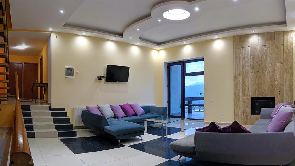 New Shino Gudauri Hotel Exterior photo