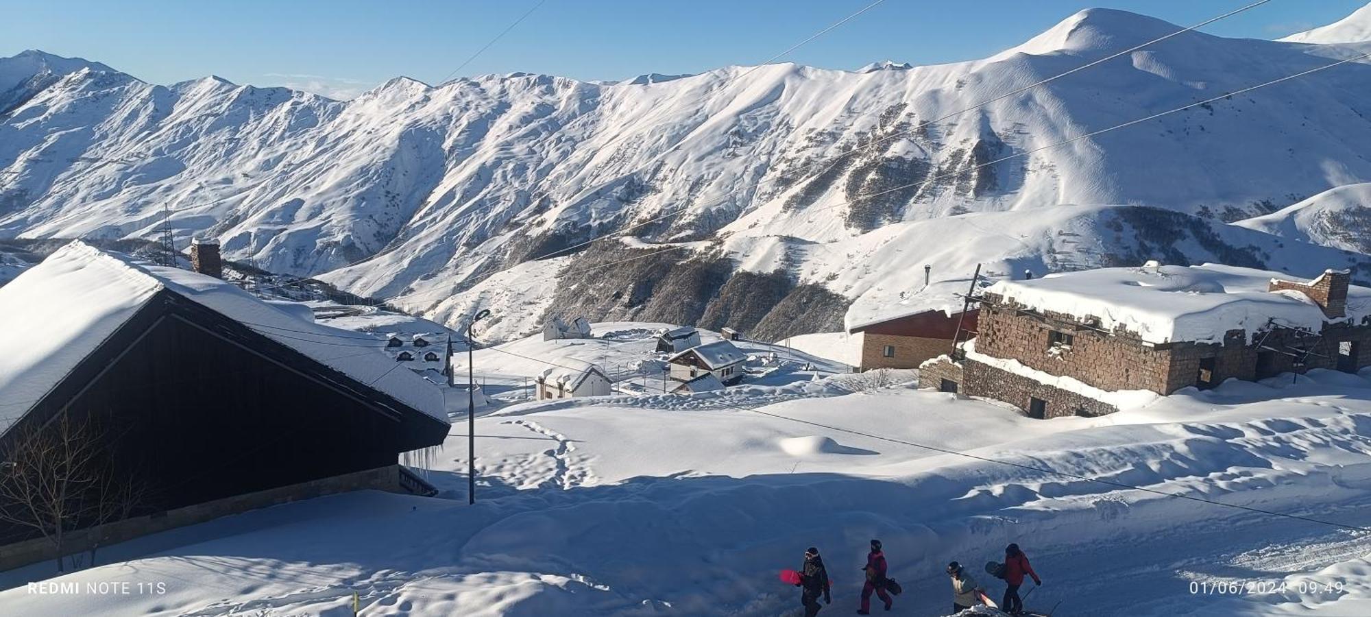 New Shino Gudauri Hotel Exterior photo