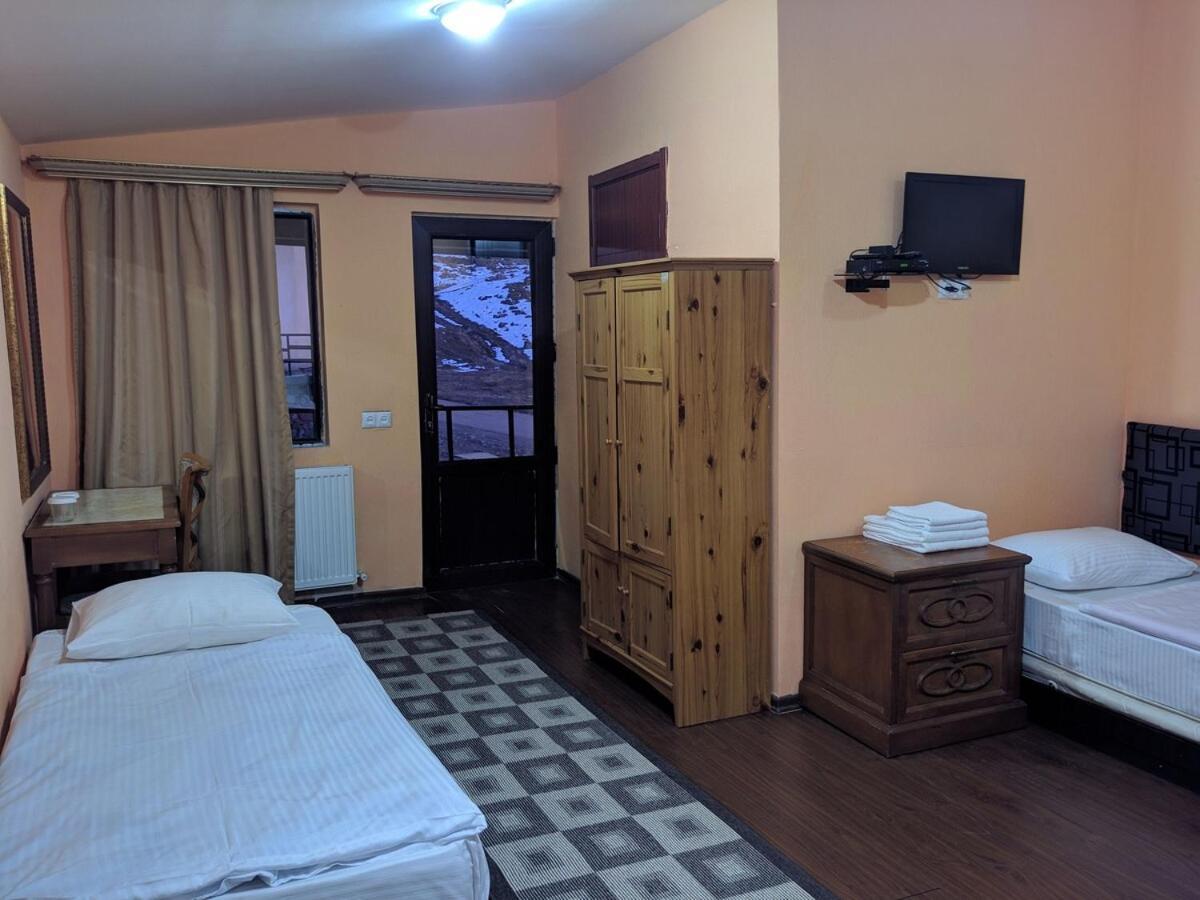 New Shino Gudauri Hotel Exterior photo